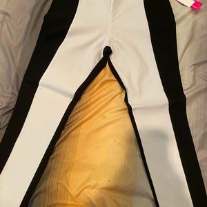 Black and white jeggings/leggings